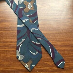 Christian Dior Monsieur Men's Silk Tie in Burgundy Brown Tan Abstract Print